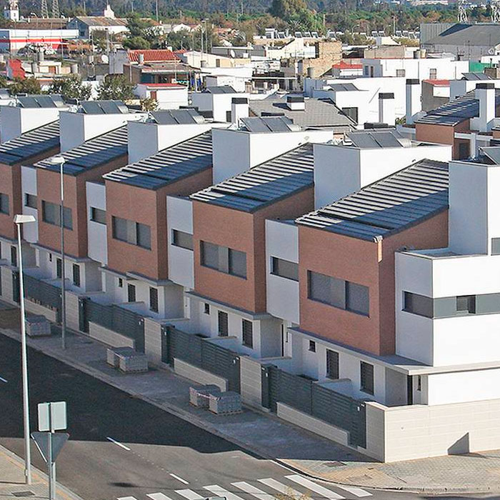 135 viviendas unifamiliares adosadas en manzana RU-1 y RU-2 del SUNP-TO-2 , API-DE-07.Torreblanca. SEVILLA.