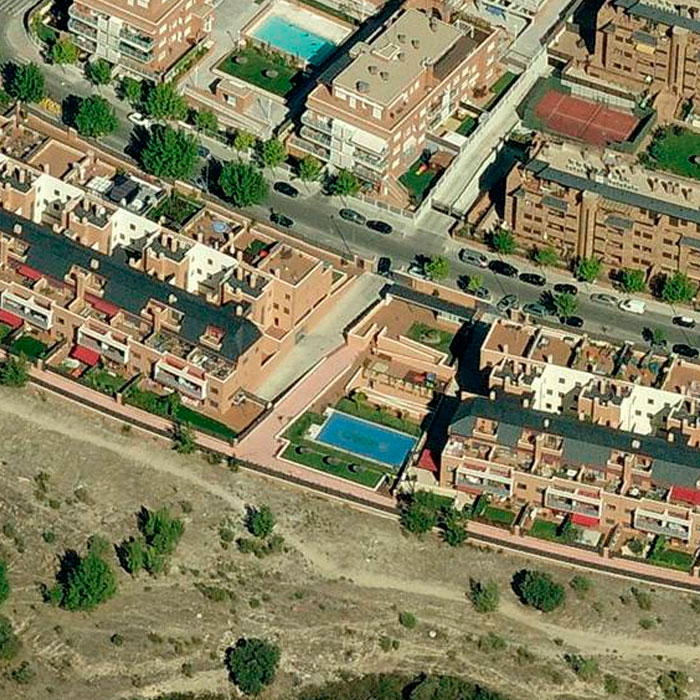 110 viviendas, garajes, trasteros y piscina. Las Rozas. MADRID.